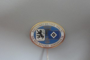 Anstecknadel DFB-Pokal 1996-1997 Achtelfinale TSV 1860 München - HSV weiß