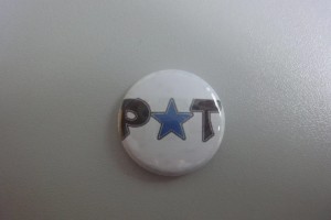 Poptown Button weiß